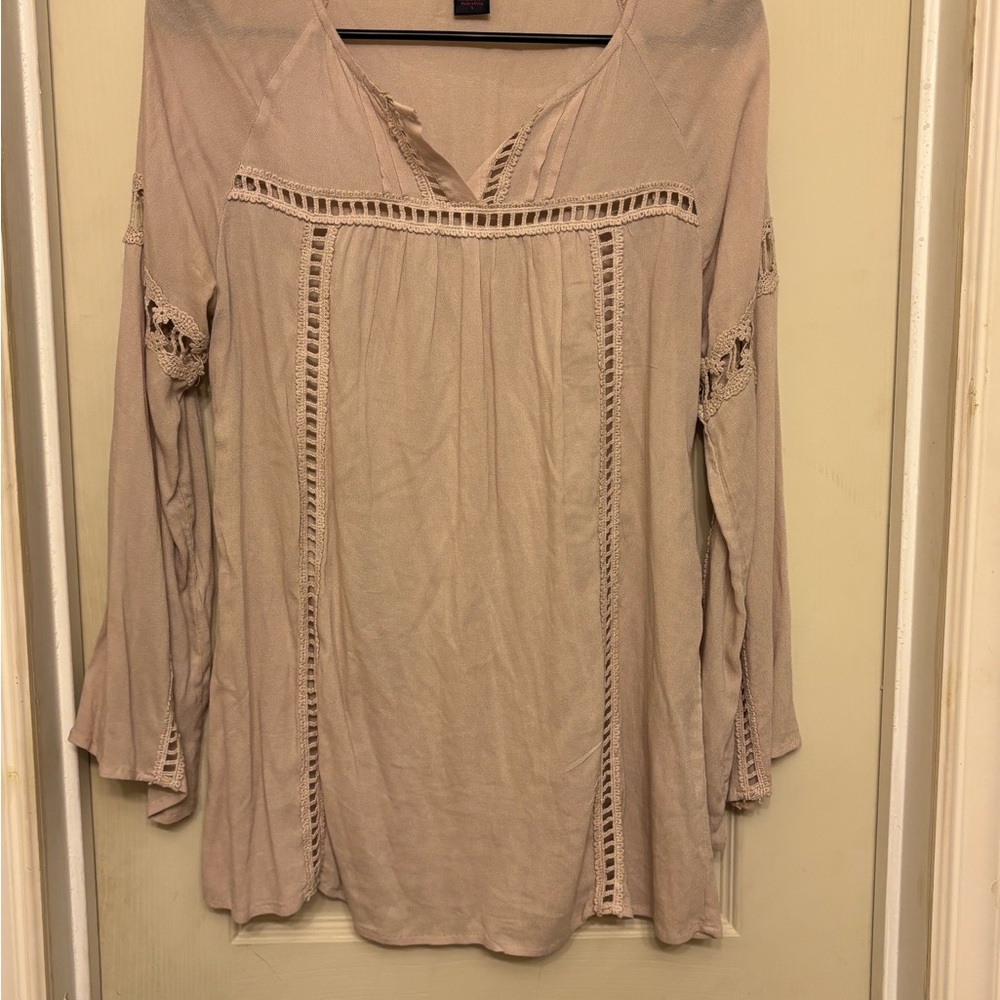 Imaginary Voyage Cream Long Sleeve Blouse